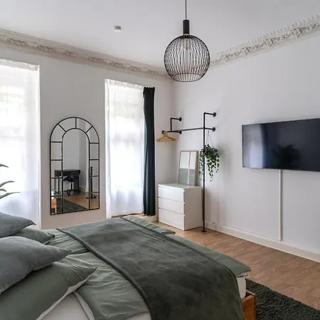 Bevoflats - Live Like A Local - In Kreuzberg, Graefekiez