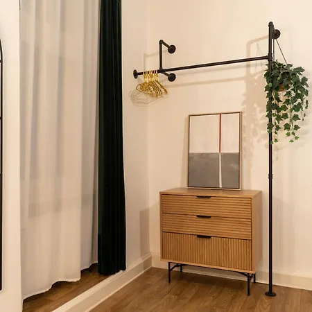 Bevoflats - Live Like A Local - In Kreuzberg, Graefekiez Apartment *