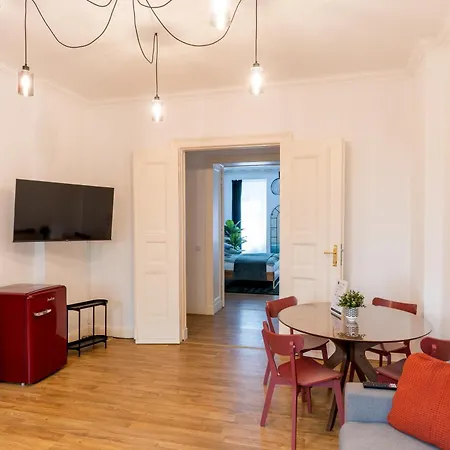 Bevoflats - Live Like A Local - In Kreuzberg, Graefekiez شقة *